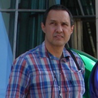 Carlos E. Freites